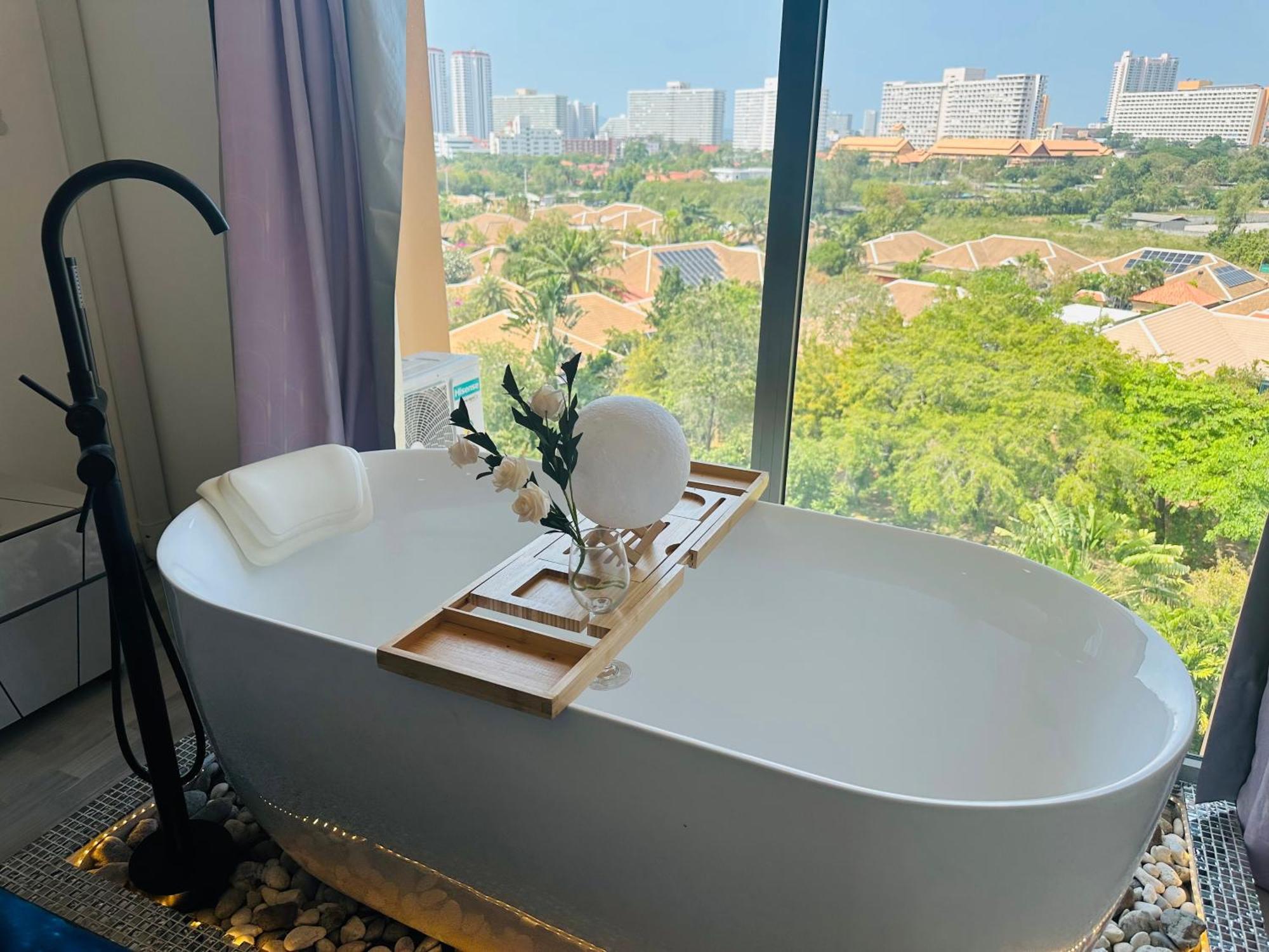 Laguna Beach Resort 2-Have Tub Loft Room Jomtien Beach Exterior photo